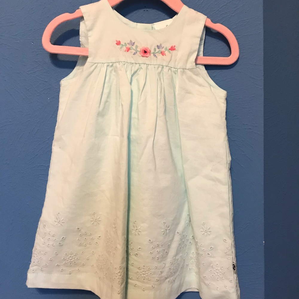 Beautiful mint spring/Easter dress w flowers, 12mo